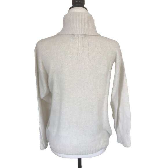 Vintage BAY CLUB Turtleneck Sweater Size Large Silk Angora Blend Ivory - Picture 6 of 7